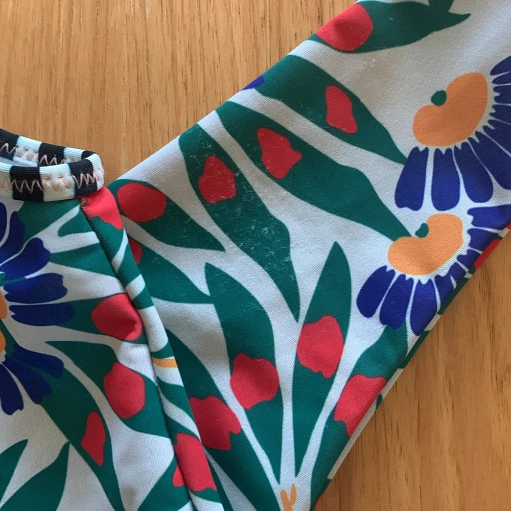 Seea bright floral